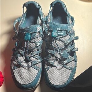 Chaco Women's Water Shoes in Teal and Gray Size 8.
